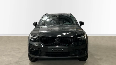 Volvo XC40 B3 G Black Edition+ Auto 120 kW (163 CV)
