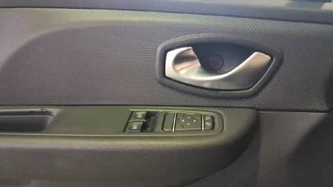 Renault Clio Business dCi 55kW (75CV) -18