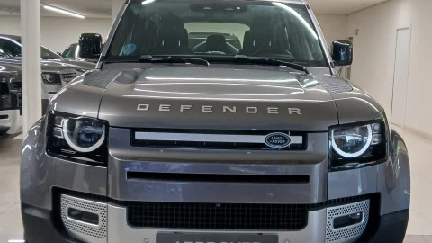 Land Rover Defender 3.0 D250 X-Dynamic S 110 Auto 4WD MHEV