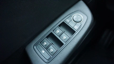 Renault Clio Equilibre TCe 67 kW (91CV)