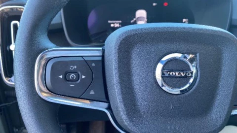 Volvo XC40 Recharge Twin Eléctrico Plus Auto AWD