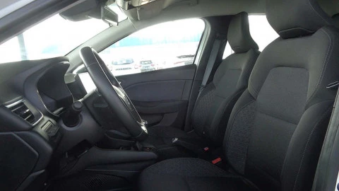 Renault Clio  TCe Equilibre 67kW