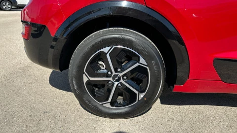 Kia Niro 1.6 GDi HEV 95kW (129CV) Drive