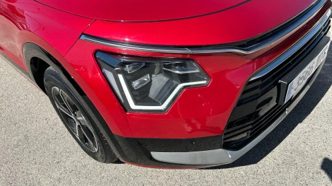 Kia Niro 1.6 GDi HEV 95kW (129CV) Drive