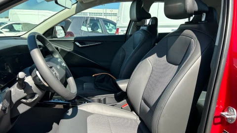 Kia Niro 1.6 GDi HEV 95kW (129CV) Drive