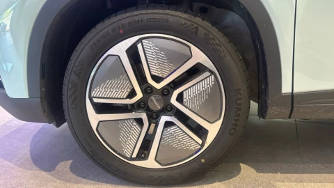 Omoda C5 2WD Premium