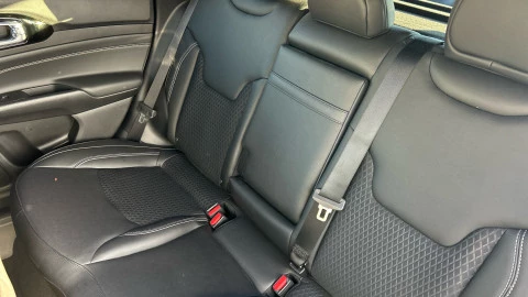 Jeep Compass 1.3 Gse T4 110kW (150CV) 80th MT FWD