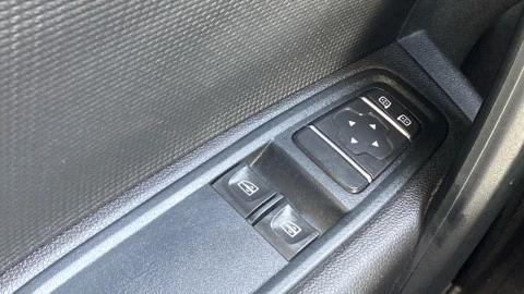 Renault Kangoo Furgón L1 1.5 Blue dCi 70kW Ábr. Sésamo por Ren