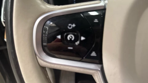 Volvo XC90 T8 Recharge Inscription AWD Auto 287 kW (390 CV)