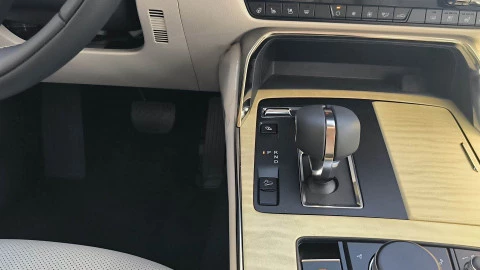 Mazda CX-60 e-Skyactiv PHEV Takumi