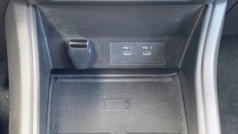 Renault Captur techno Eco-G 100cv (74 kW)