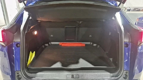 Peugeot 3008 1.2 PURETECH 96KW (130CV) ALLURE S&S