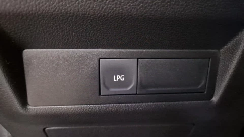 Renault Captur techno Eco-G 100cv (74 kW)