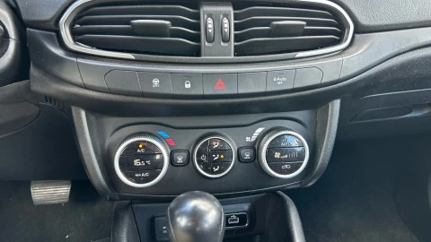 Fiat Tipo Cross 1.5 Hybrid 97kW (130CV) DCT