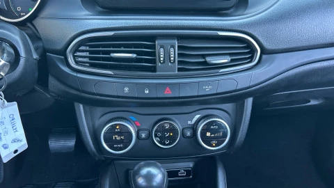 Fiat Tipo Cross 1.5 Hybrid 97kW (130CV) DCT