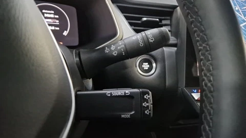 Renault Captur techno Eco-G 100cv (74 kW)