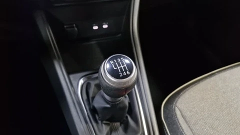 Renault Captur techno Eco-G 100cv (74 kW)
