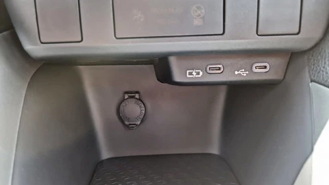 Mazda2 e-SKYACTIV G 66kW (90CV) Center-Line