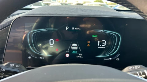 Kia Niro 1.6 GDi HEV 95kW (129CV) Drive