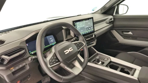 Dacia Bigster  Hybrid Journey 4x2 115KW
