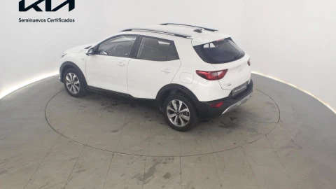 Kia Stonic  1.0 T-GDi MHEV Concept 100