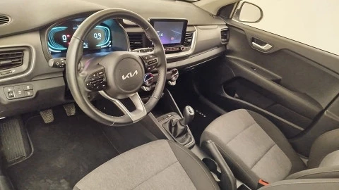 Kia Stonic  1.0 T-GDi MHEV Concept 100