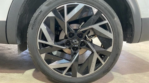 Renault Arkana Esprit Alpine E-TECH full hybrid 105kW