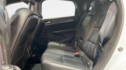 Renault Arkana Esprit Alpine E-TECH full hybrid 105kW