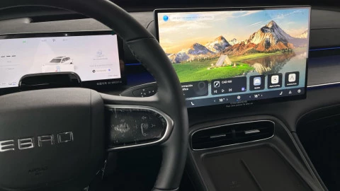 EBRO S800 1.5 TGDI PHEV Luxury E-CVT