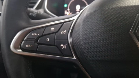 Renault Clio techno Eco-G 100cv (74kW)