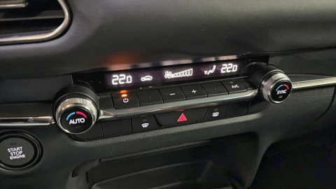 Mazda CX-30  2.0 Skyactiv-G Evolution 2WD 90kW
