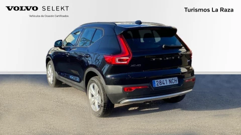 Volvo XC40 2.0 B3 G Essential Auto