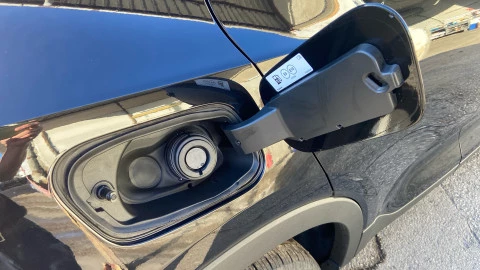 Volvo XC40 2.0 B3 G Essential Auto