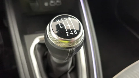 Renault Clio techno Eco-G 100cv (74kW)