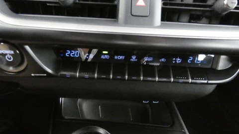 Lexus UX  Hibrido  250h Business 2WD
