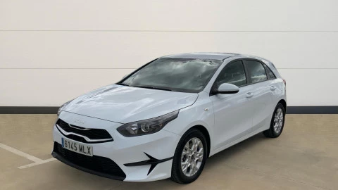 Kia Ceed 1.6 MHEV iMT 100kW (136CV) Concept