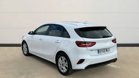 Kia Ceed 1.6 MHEV iMT 100kW (136CV) Concept