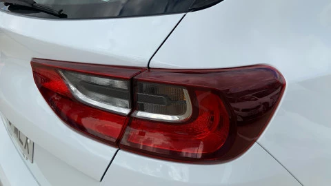 Kia Ceed 1.6 MHEV iMT 100kW (136CV) Concept