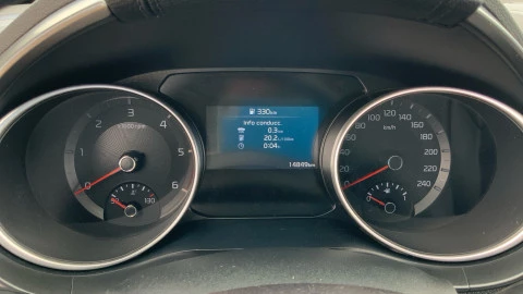 Kia Ceed 1.6 MHEV iMT 100kW (136CV) Concept