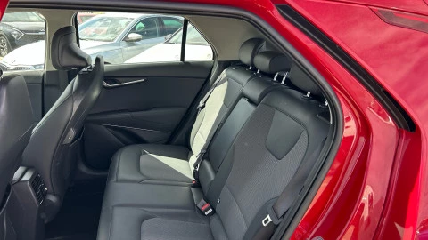 Kia Niro 1.6 GDi HEV 104kW (141CV) Drive