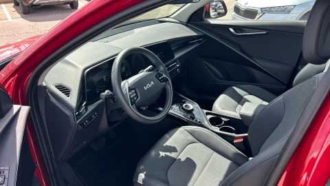 Kia Niro 1.6 GDi HEV 104kW (141CV) Drive