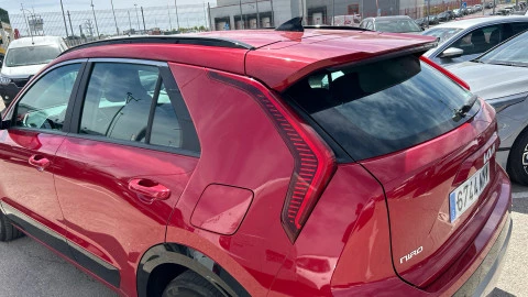 Kia Niro 1.6 GDi HEV 104kW (141CV) Drive
