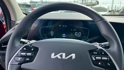 Kia Niro 1.6 GDi HEV 104kW (141CV) Drive