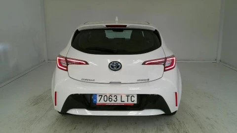 Toyota Corolla 1.8 125H ACTIVE TECH E-CVT