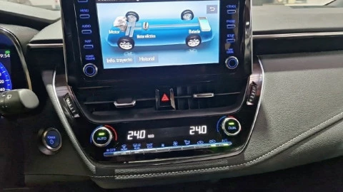 Toyota Corolla 1.8 125H ACTIVE TECH E-CVT