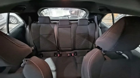 Toyota Corolla 1.8 125H ACTIVE TECH E-CVT