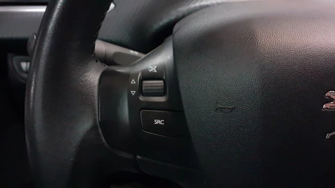 Peugeot 2008 Style 1.2L PureTech 60KW (82CV)