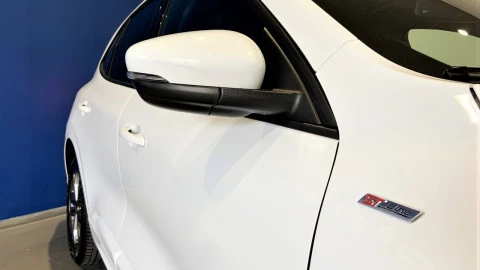 Ford Kuga ST-Line X 2.5 Duratec FHEV Auto