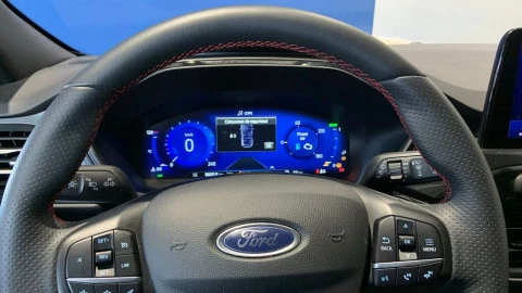 Ford Kuga ST-Line X 2.5 Duratec FHEV Auto