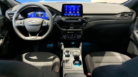 Ford Kuga ST-Line X 2.5 Duratec FHEV Auto